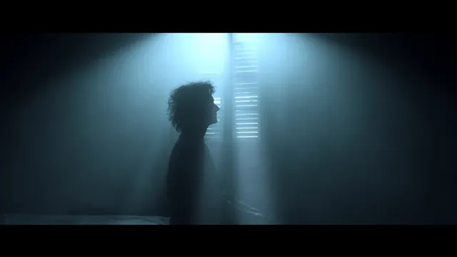 Present · 视频封面
